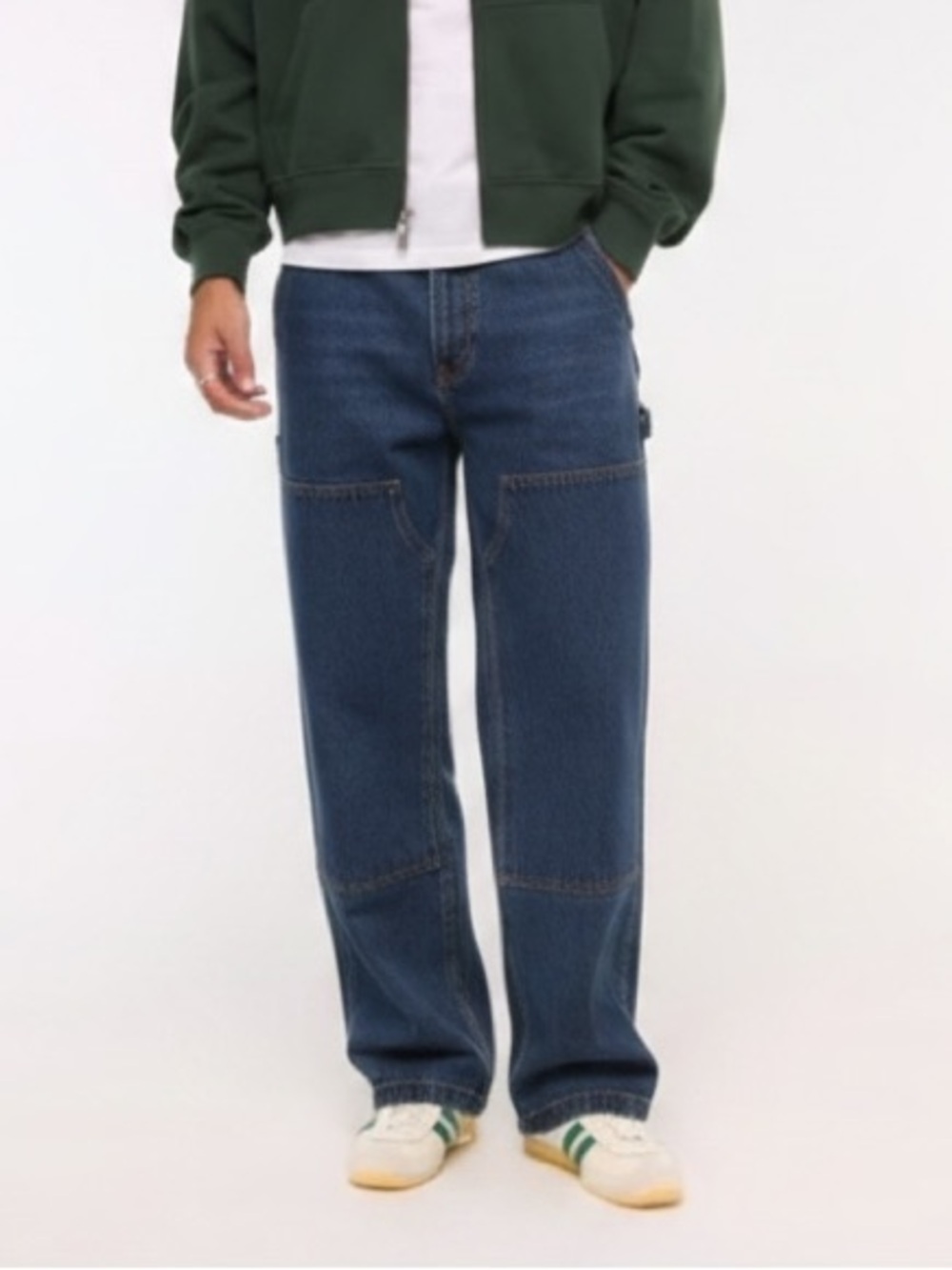 Abercrombie & Fitch Relaxed Carpenter Jean